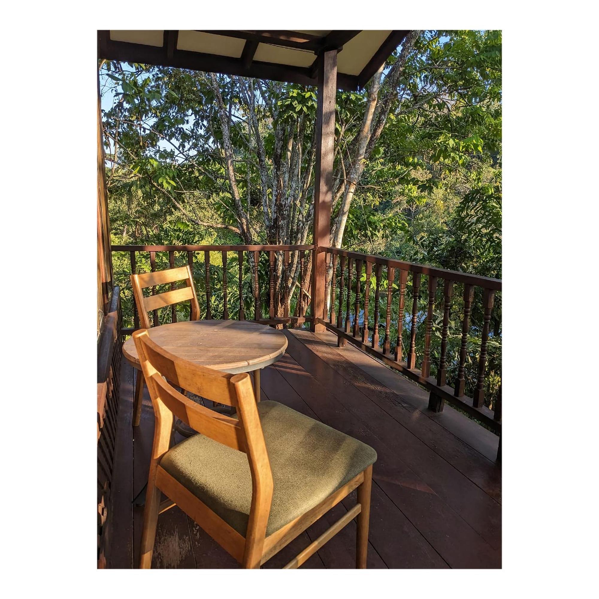 Villa Sri Kampung Kuah Exteriör bild