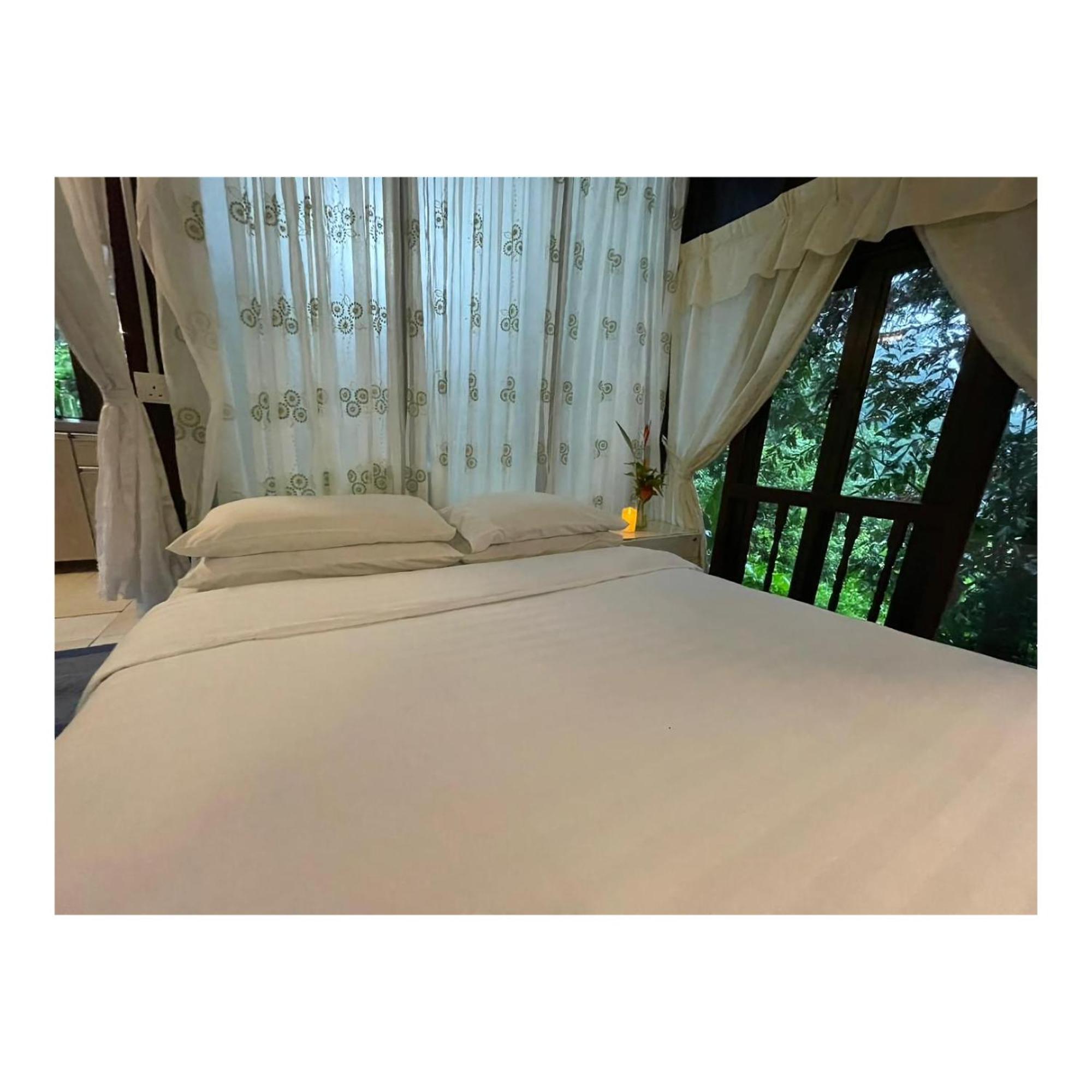Villa Sri Kampung Kuah Exteriör bild
